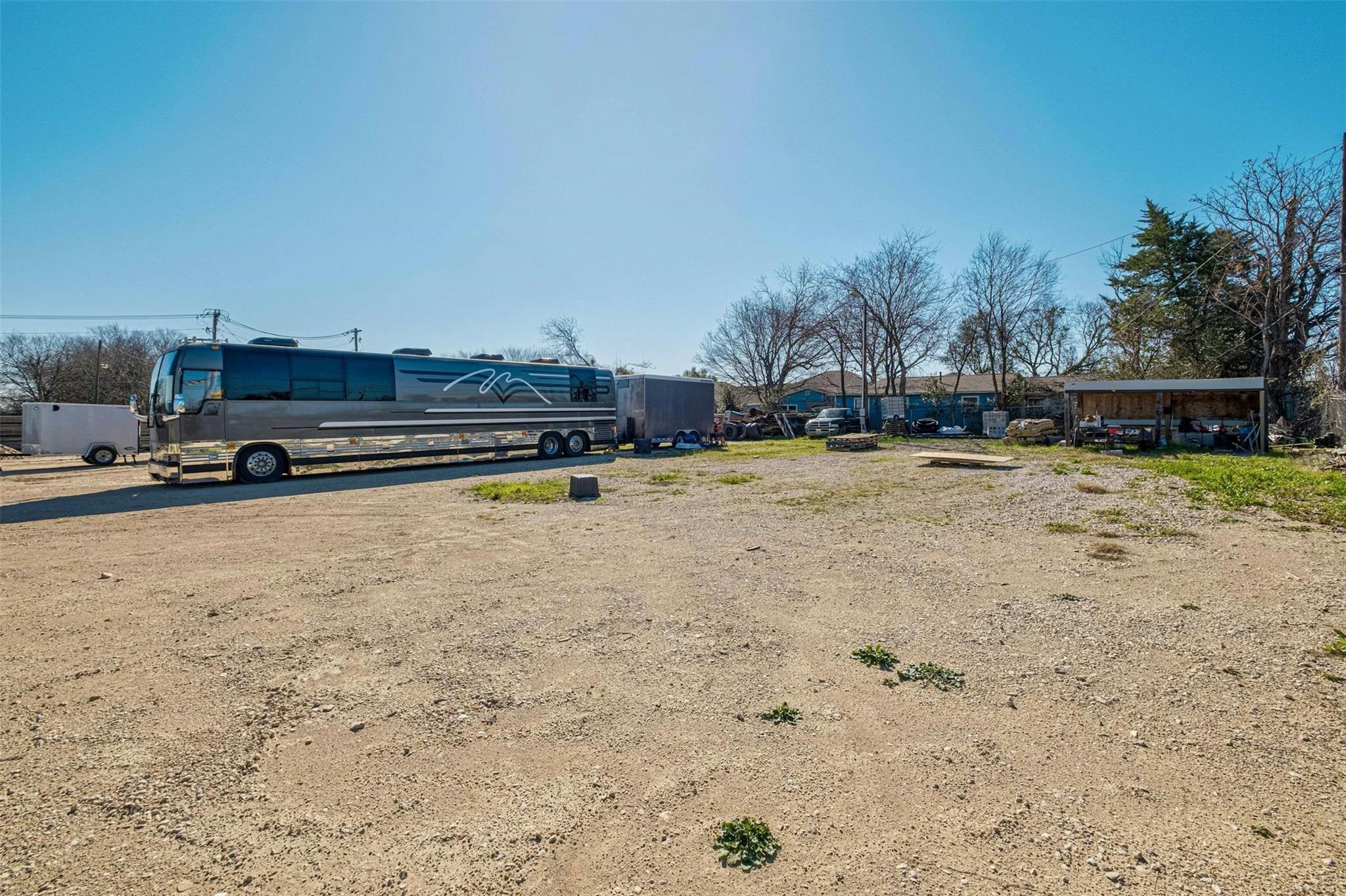 1401 Mooreland Drive Austin TX 78748