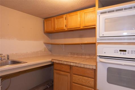 603 W Main Street Johnson City TX 78636