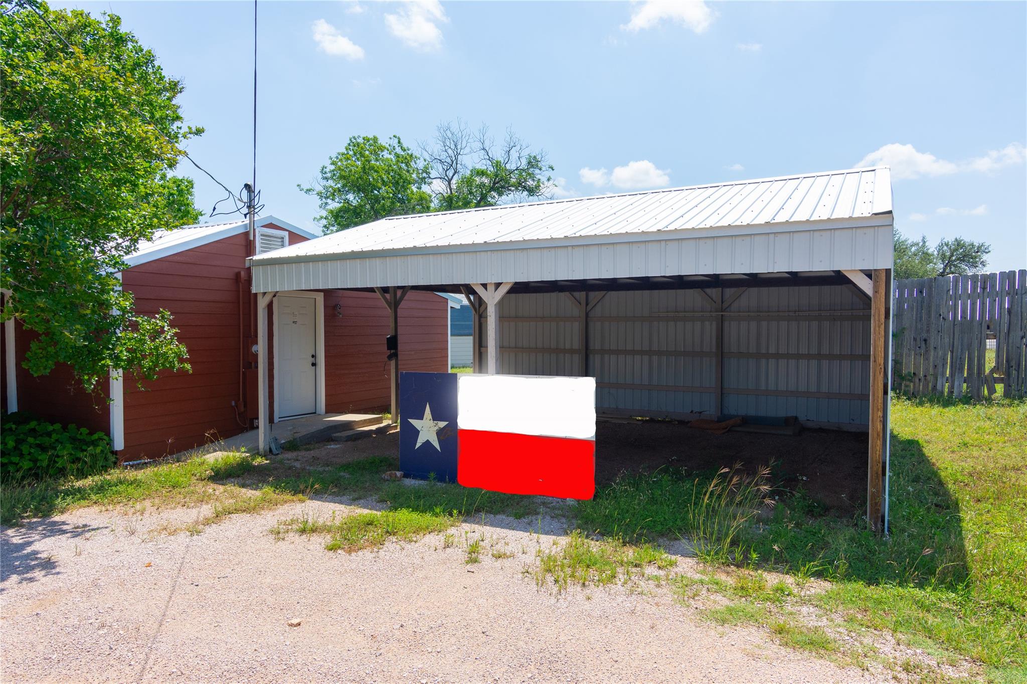 603 W Main Street Johnson City TX 78636