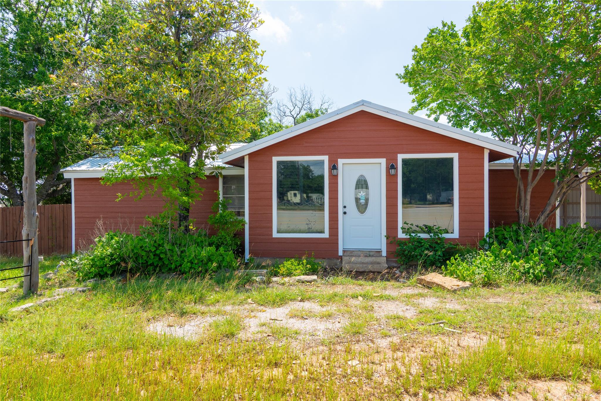 603 W Main Street Johnson City TX 78636