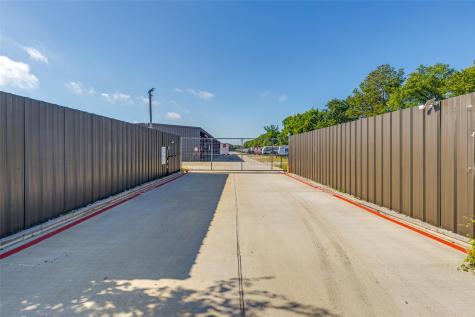 309 W Archer Road Baytown TX 77521