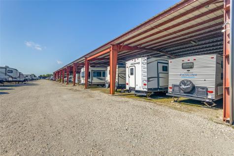 309 W Archer Road Baytown TX 77521