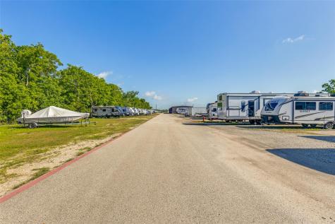 309 W Archer Road Baytown TX 77521