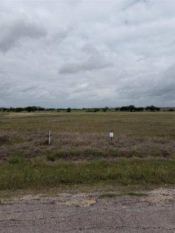 320 Airfield Road Fentress TX 78622