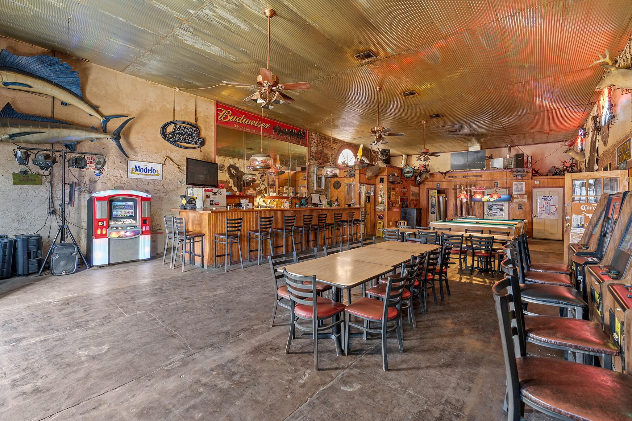 218 N Main Street Rockdale TX 76567