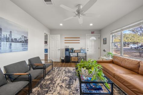 603 W Highway 290 Highway Dripping Springs TX 78620
