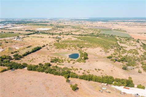 Tbd 000 County Road 304 W Jarrell TX 76537
