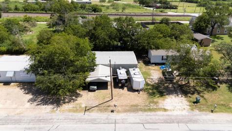 508 W Mesquite Avenue Rogers TX 76569