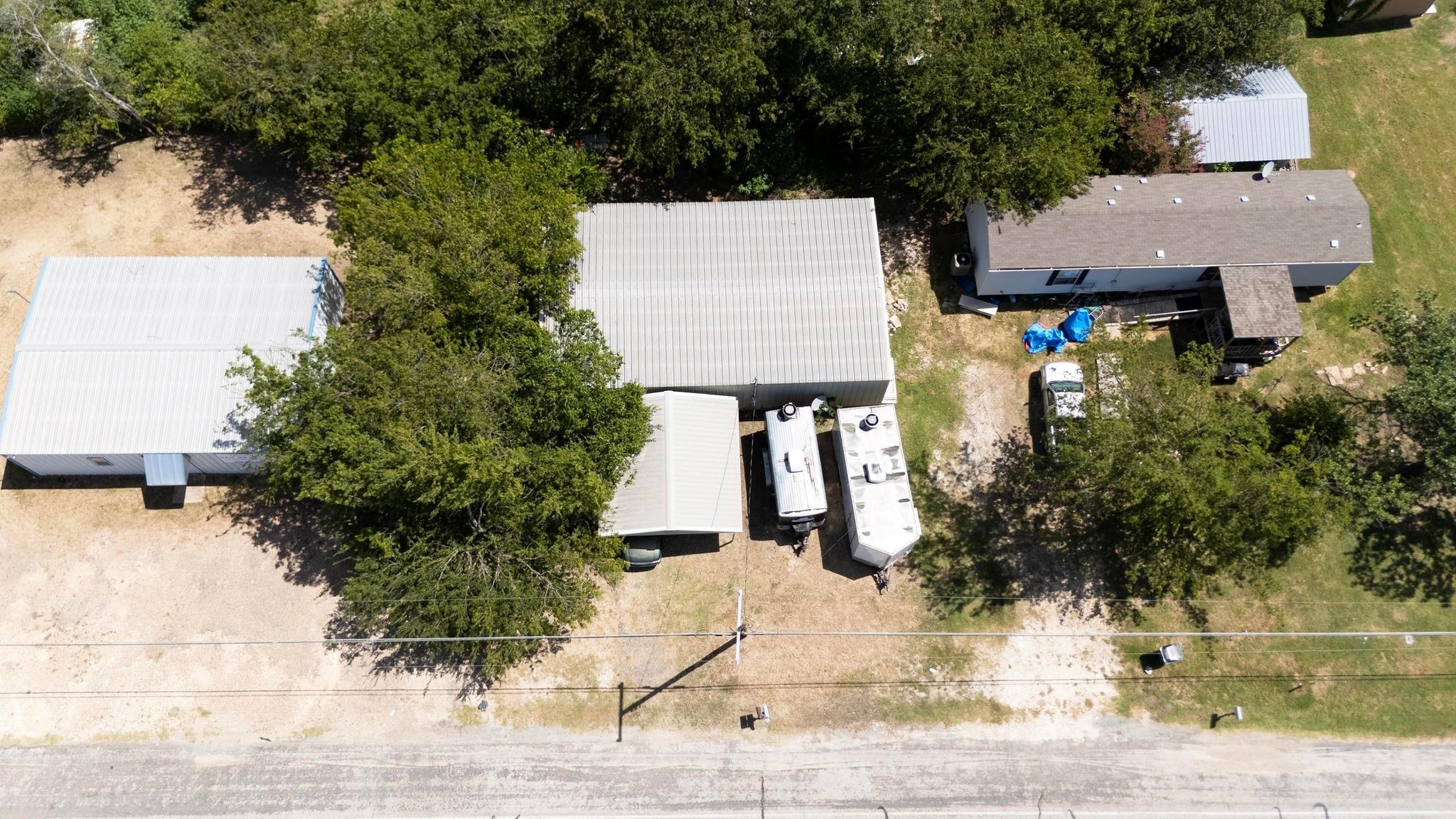 508 W Mesquite Avenue Rogers TX 76569