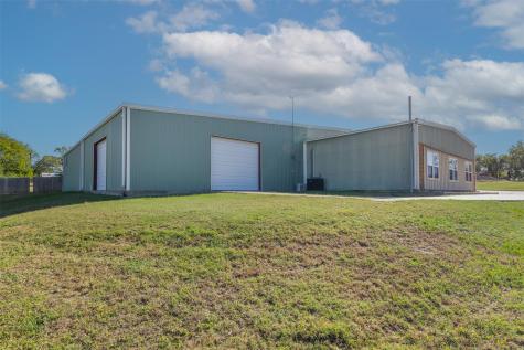 406 N Gray Street Caldwell TX 77836