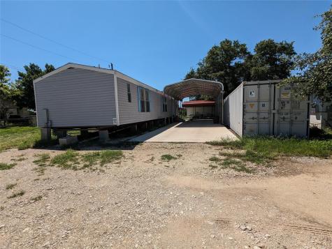 503 S 4th Street Lometa TX 76853