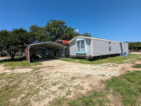 503 S 4th Street Lometa TX 76853