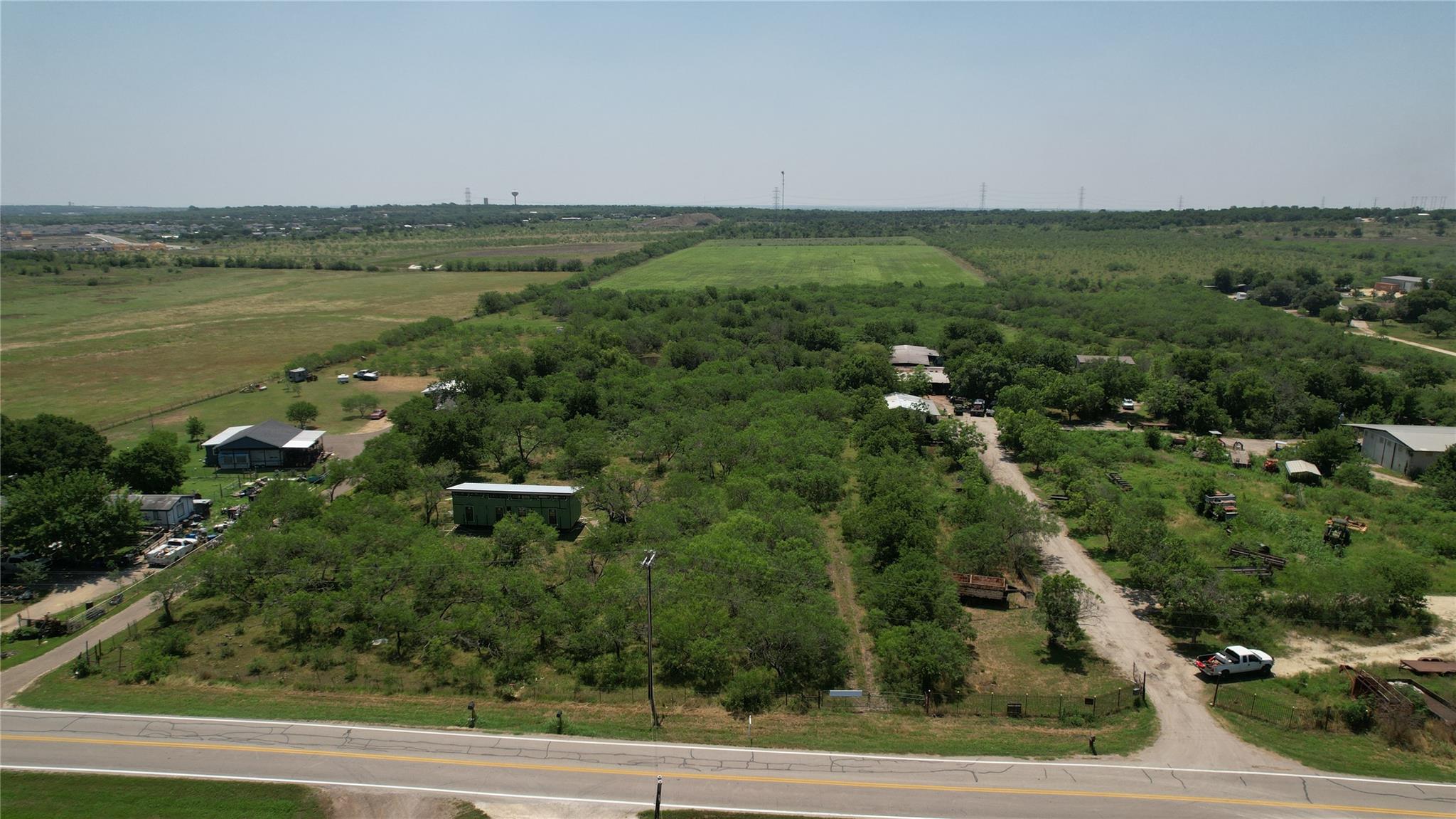 6144 Turnersville Road Creedmoor TX 78610