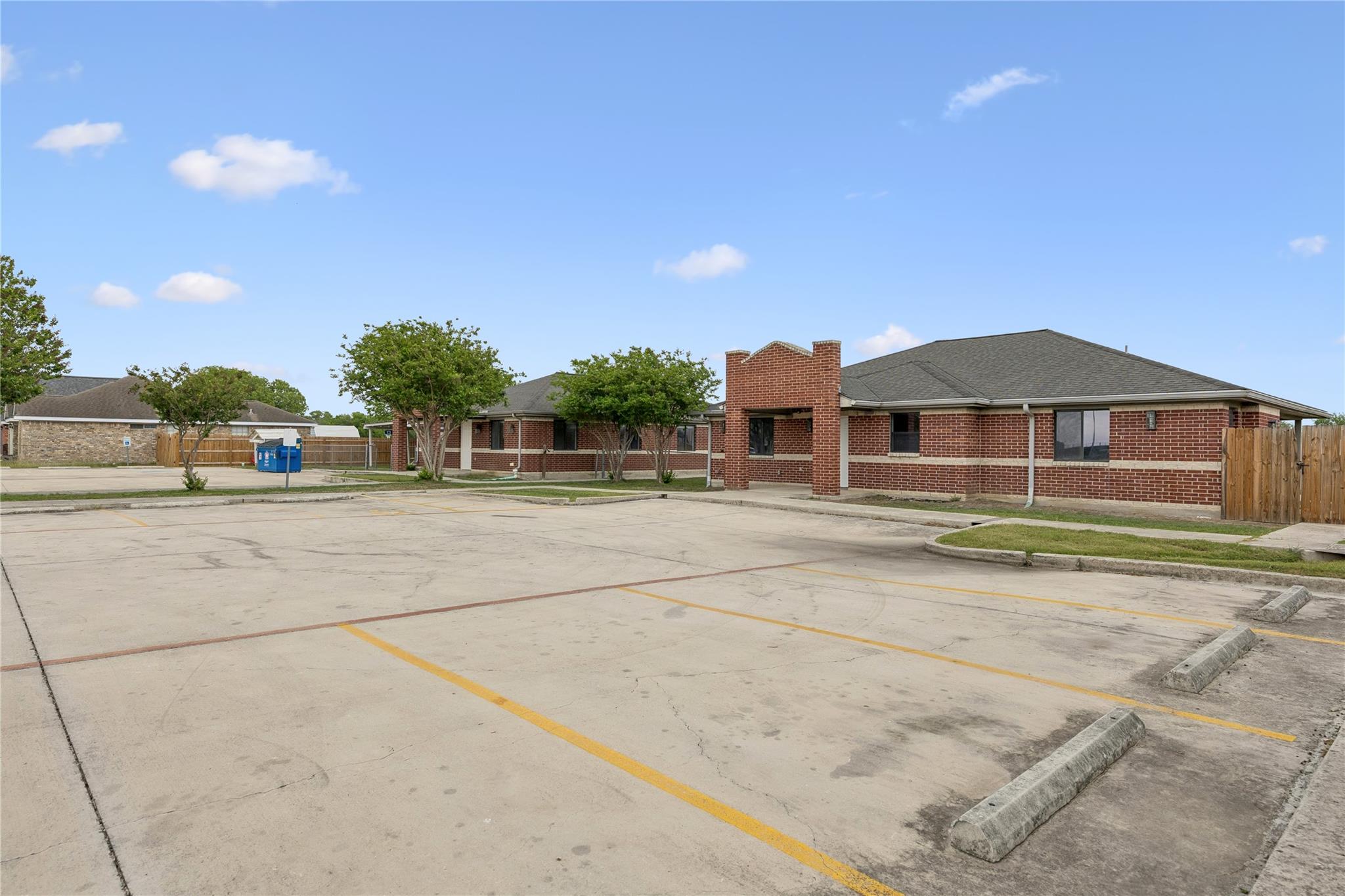 1024 S Guadalupe Street Lockhart TX 78644