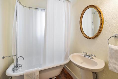 201 N Nugent Avenue Johnson City TX 78636