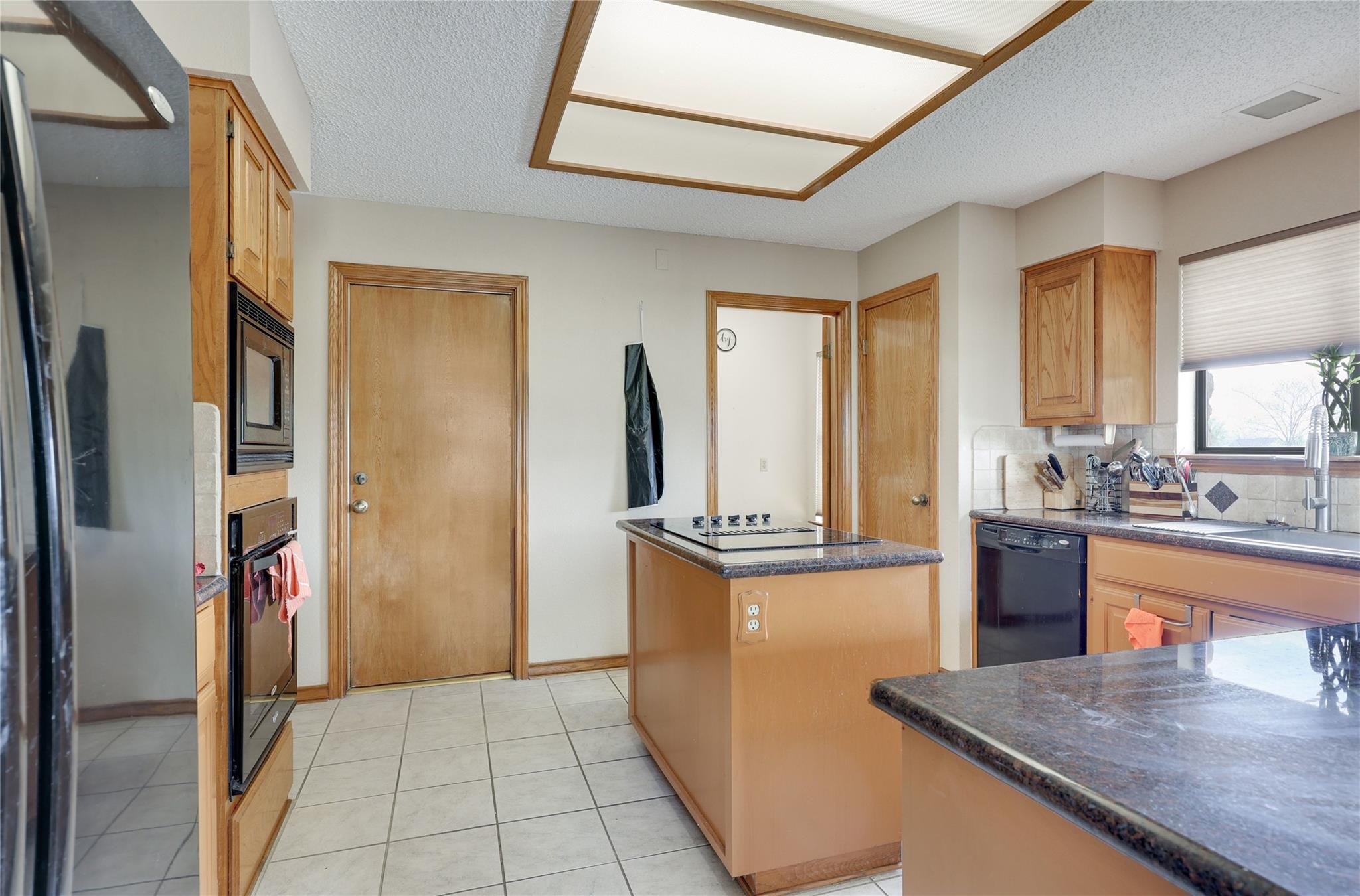 1931 Rowe Loop Pflugerville TX 78660