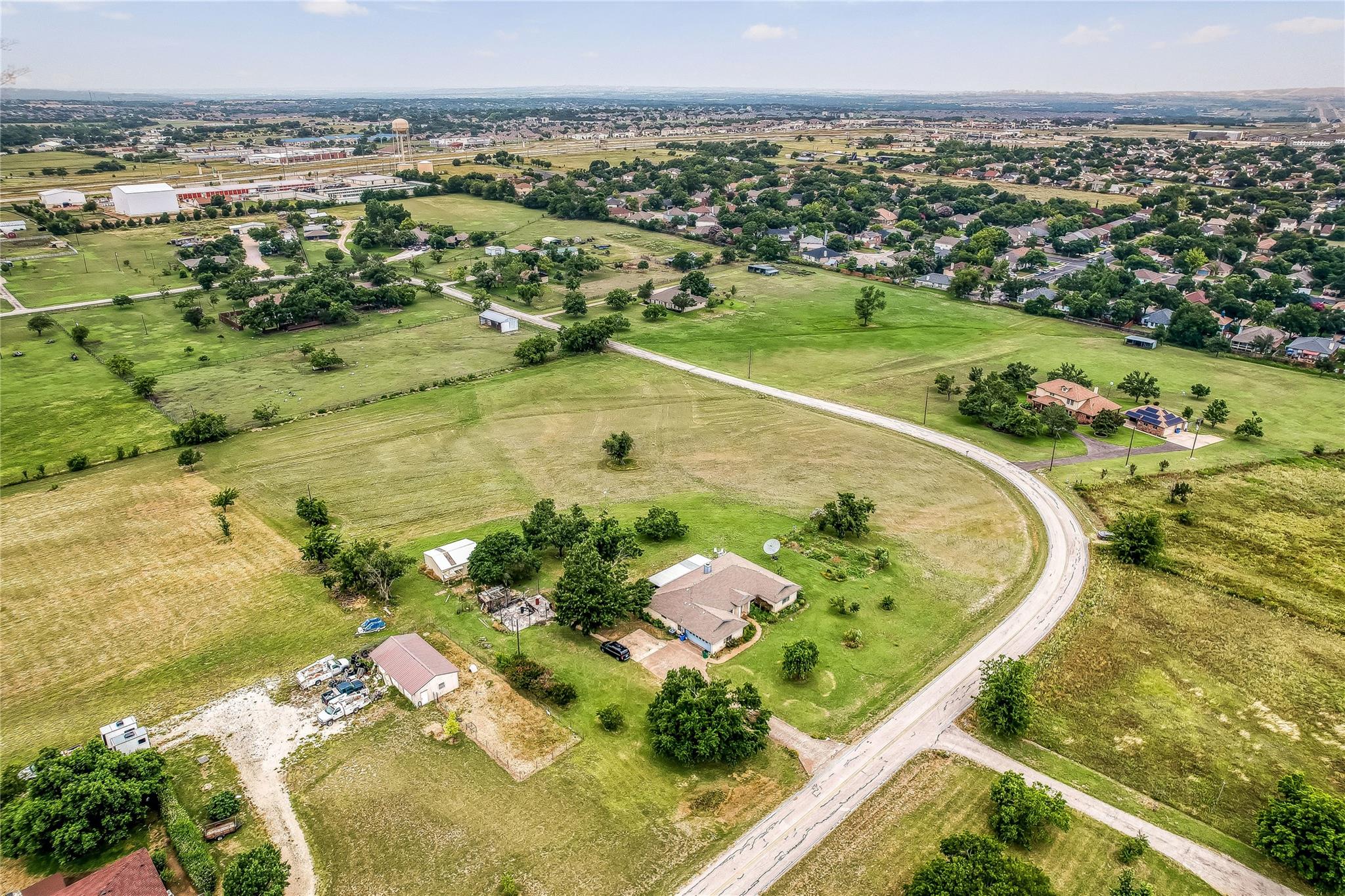 1931 Rowe Loop Pflugerville TX 78660