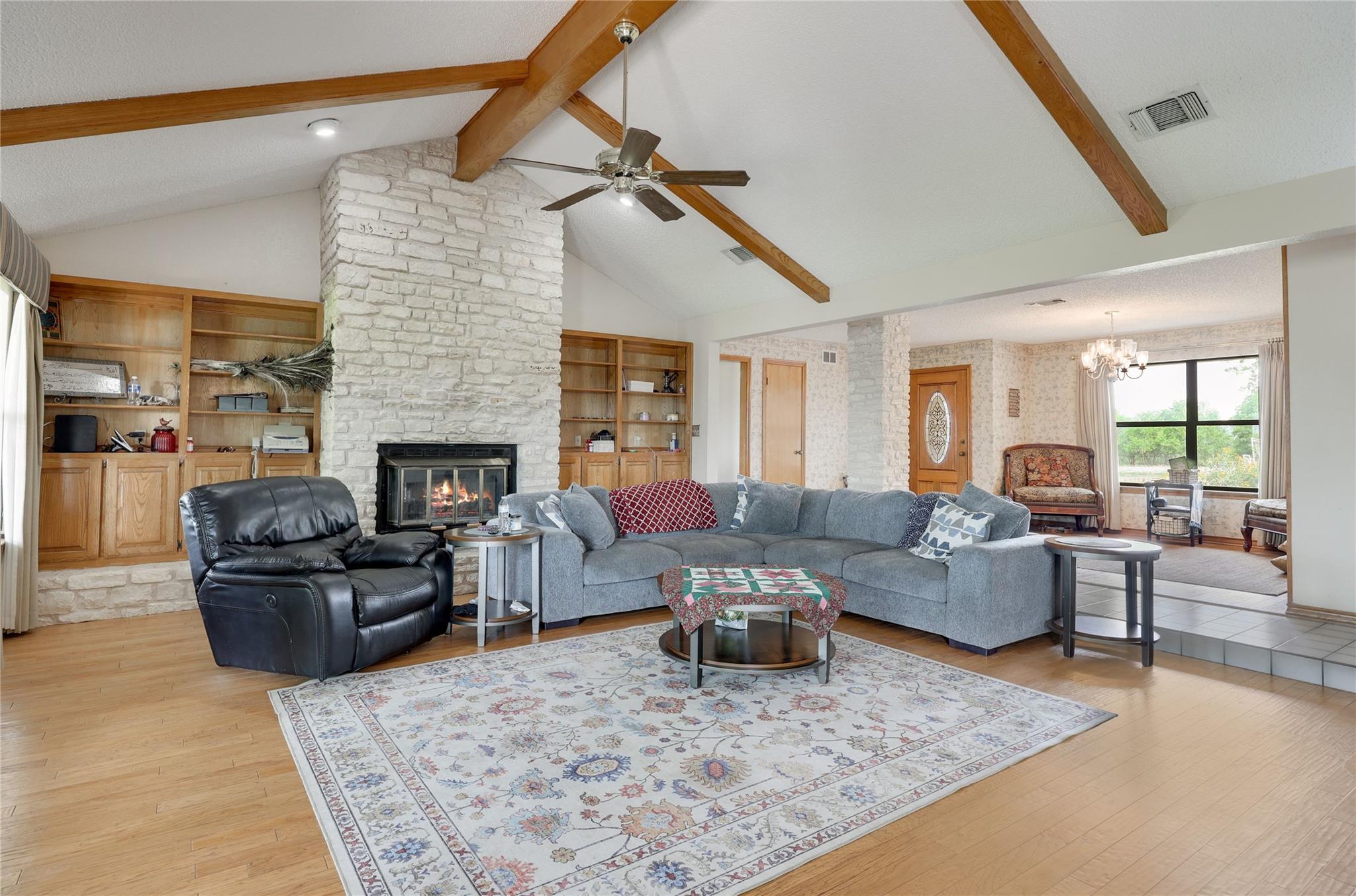 1931 Rowe Loop Pflugerville TX 78660