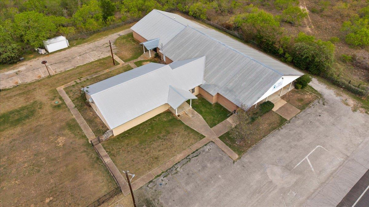 2418 Fm 1704 Elgin TX 78621