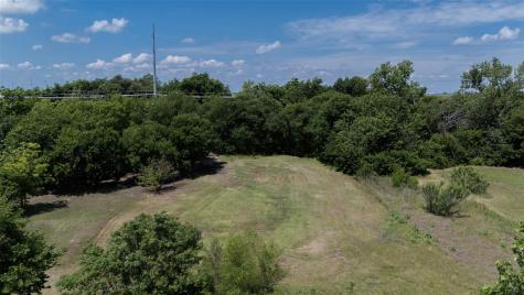 4302 N Main Street Taylor TX 76574