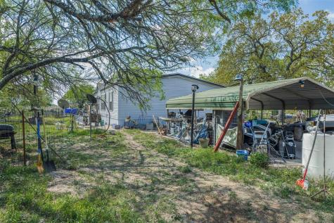 8519 State Park Road Lockhart TX 78644