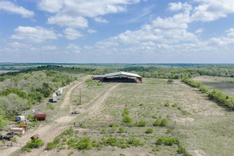 8519 State Park Road Lockhart TX 78644