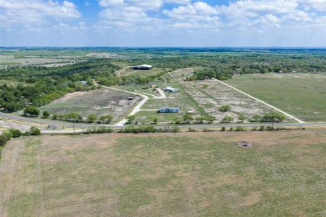 8519 State Park Road Lockhart TX 78644