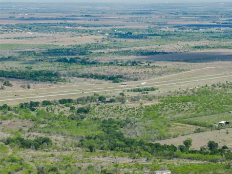 8519 State Park Road Lockhart TX 78644