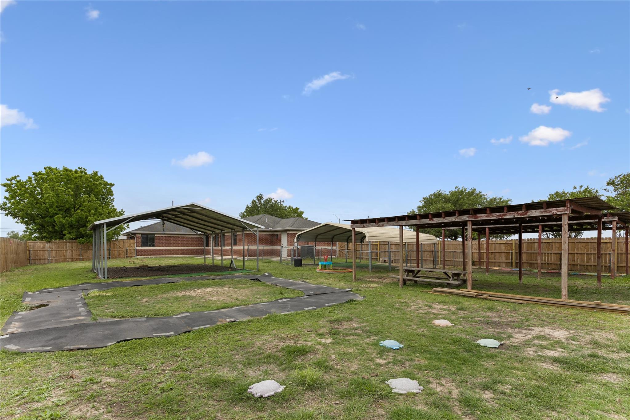 1030 S Guadalupe Street Lockhart TX 78644