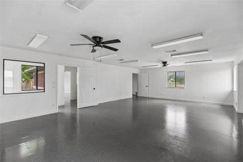 1030 S Guadalupe Street Lockhart TX 78644