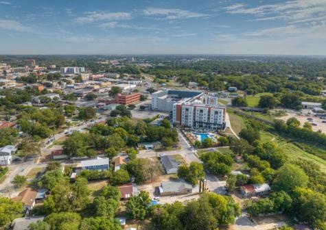 512 Valley Street San Marcos TX 78666