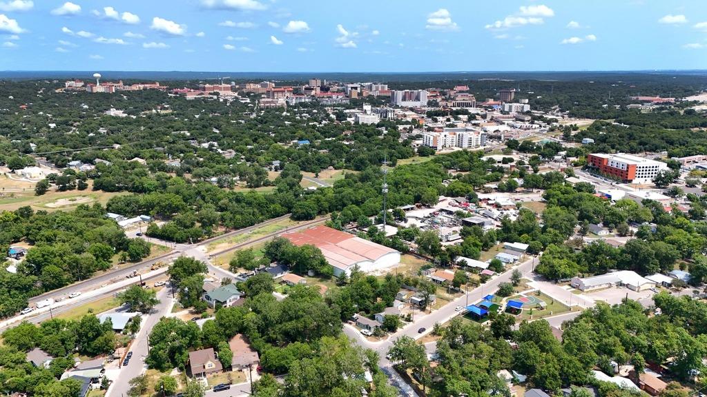 312 Comacho Street San Marcos TX 78666