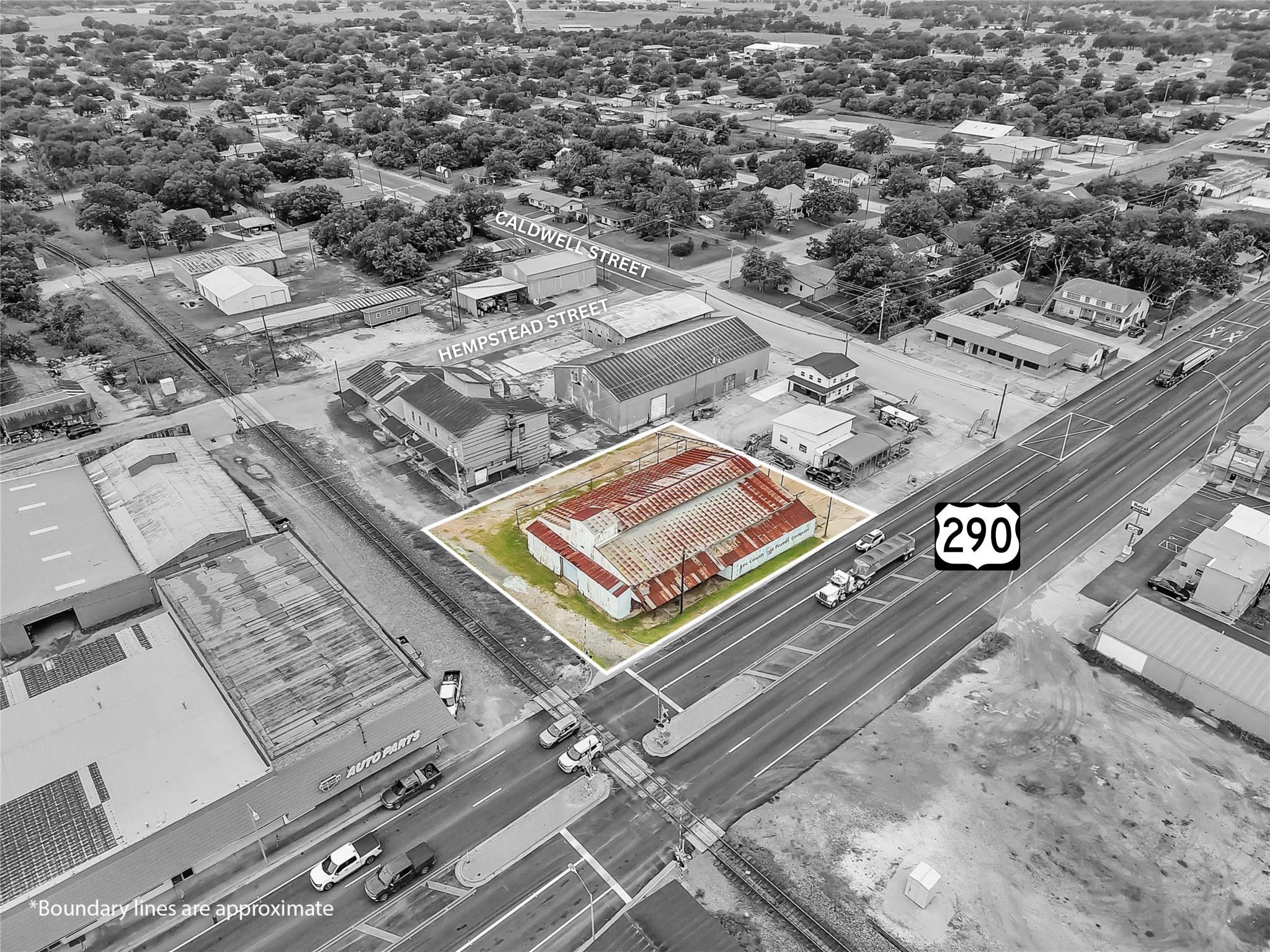 136 S Caldwell-b Street Giddings TX 78942