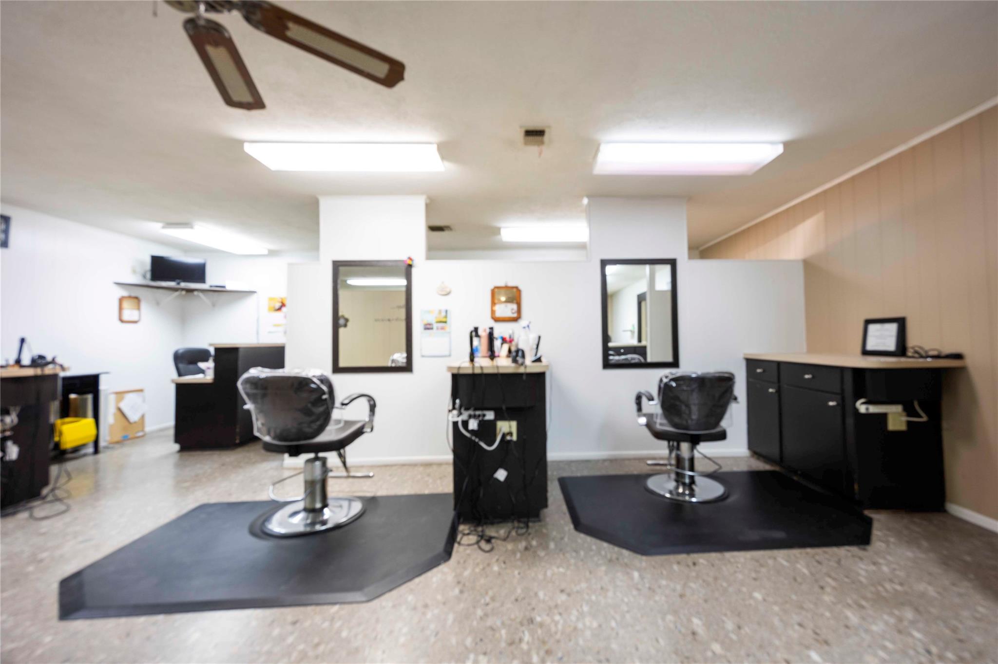 737 N Main Street Schulenburg TX 78956