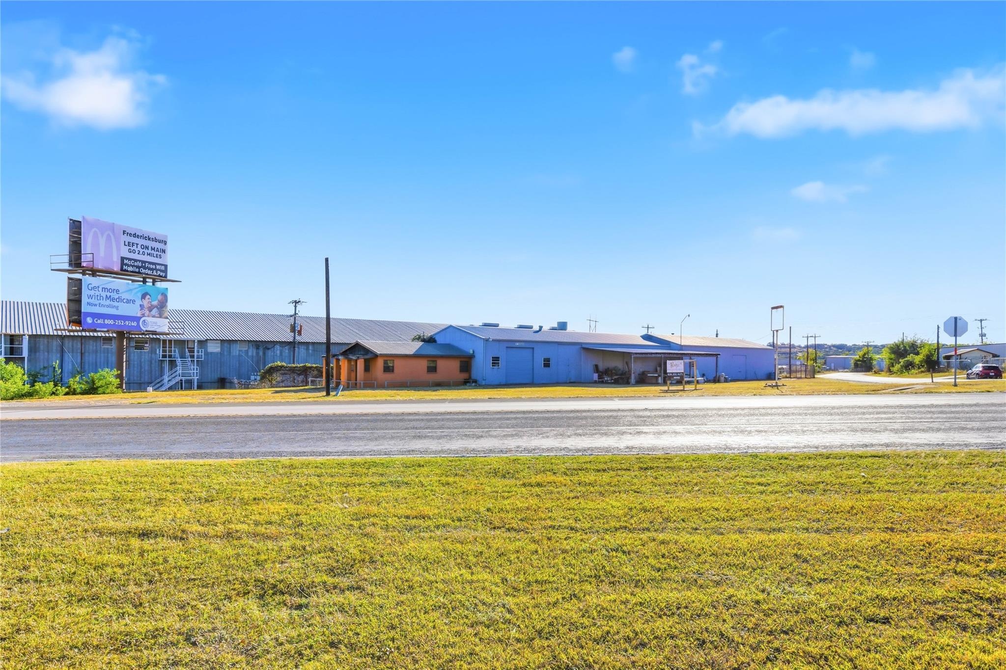 13 Jack Nixon Roads Fredericksburg TX 78624