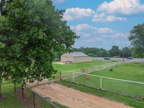11846 Prairie Hill Drive Hearne TX 77859