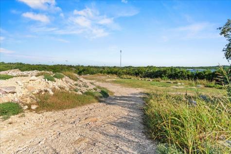 16933 #B Ranch Road 12 Wimberley TX 78676