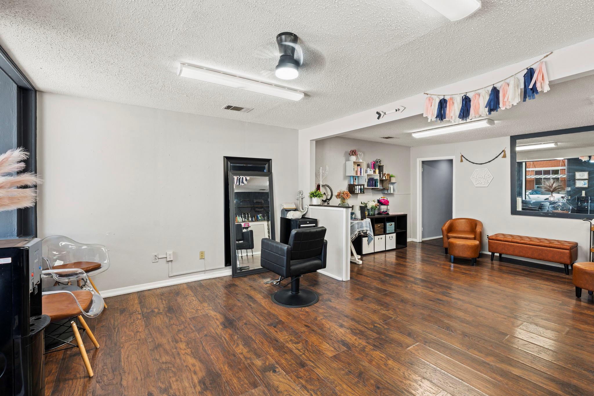 107 W Center Street Kyle TX 78640