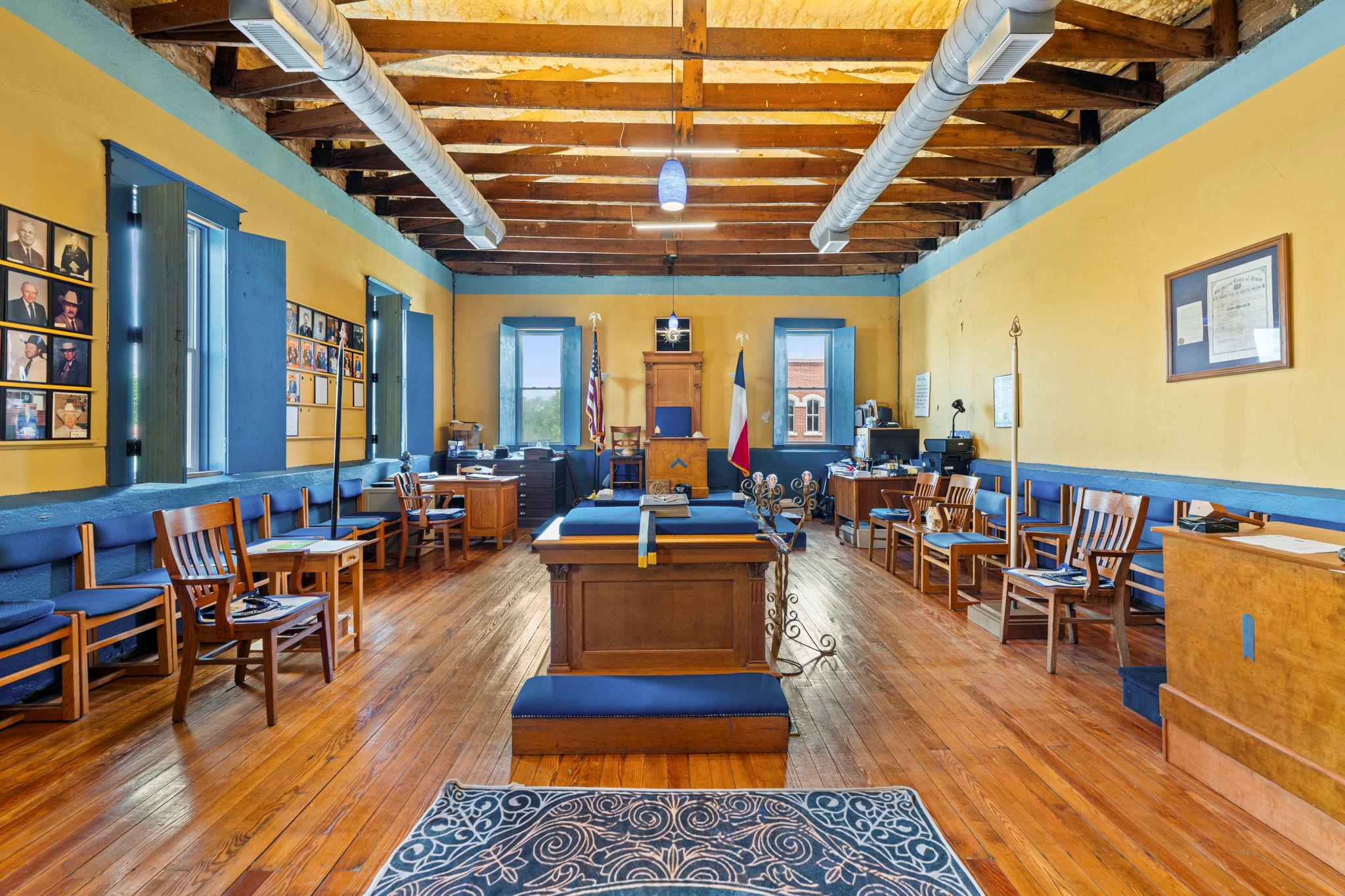 107 W Center Street Kyle TX 78640