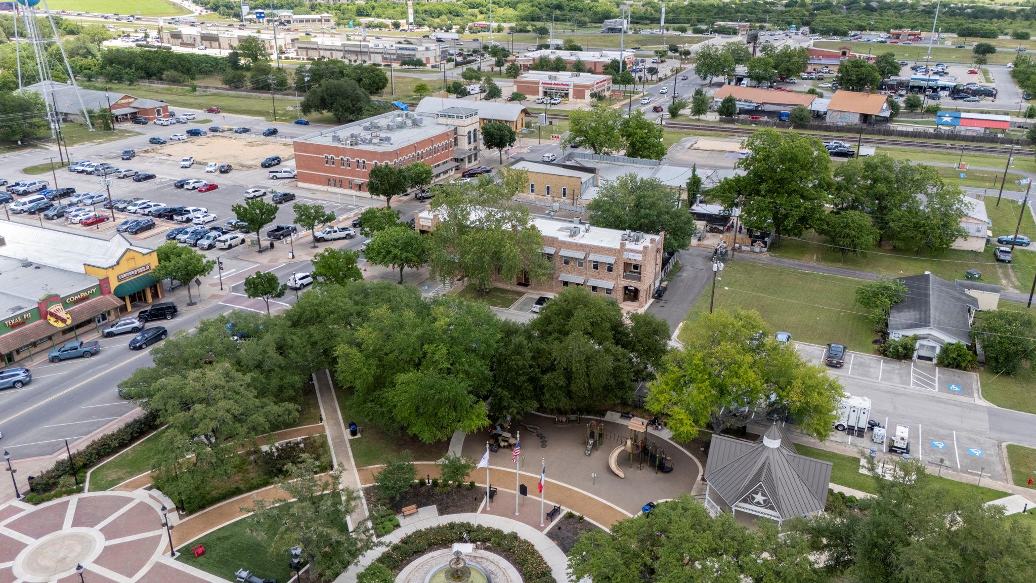 107 W Center Street Kyle TX 78640