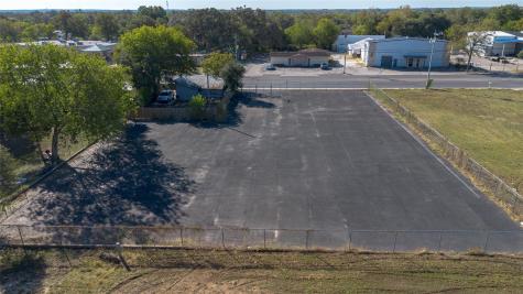 784 W Court Street Seguin TX 78155