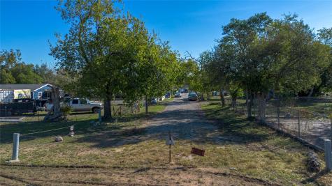 784 W Court Street Seguin TX 78155