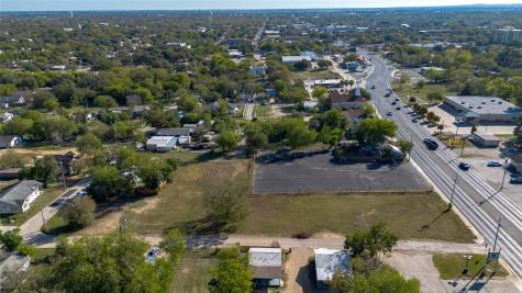 784 W Court Street Seguin TX 78155
