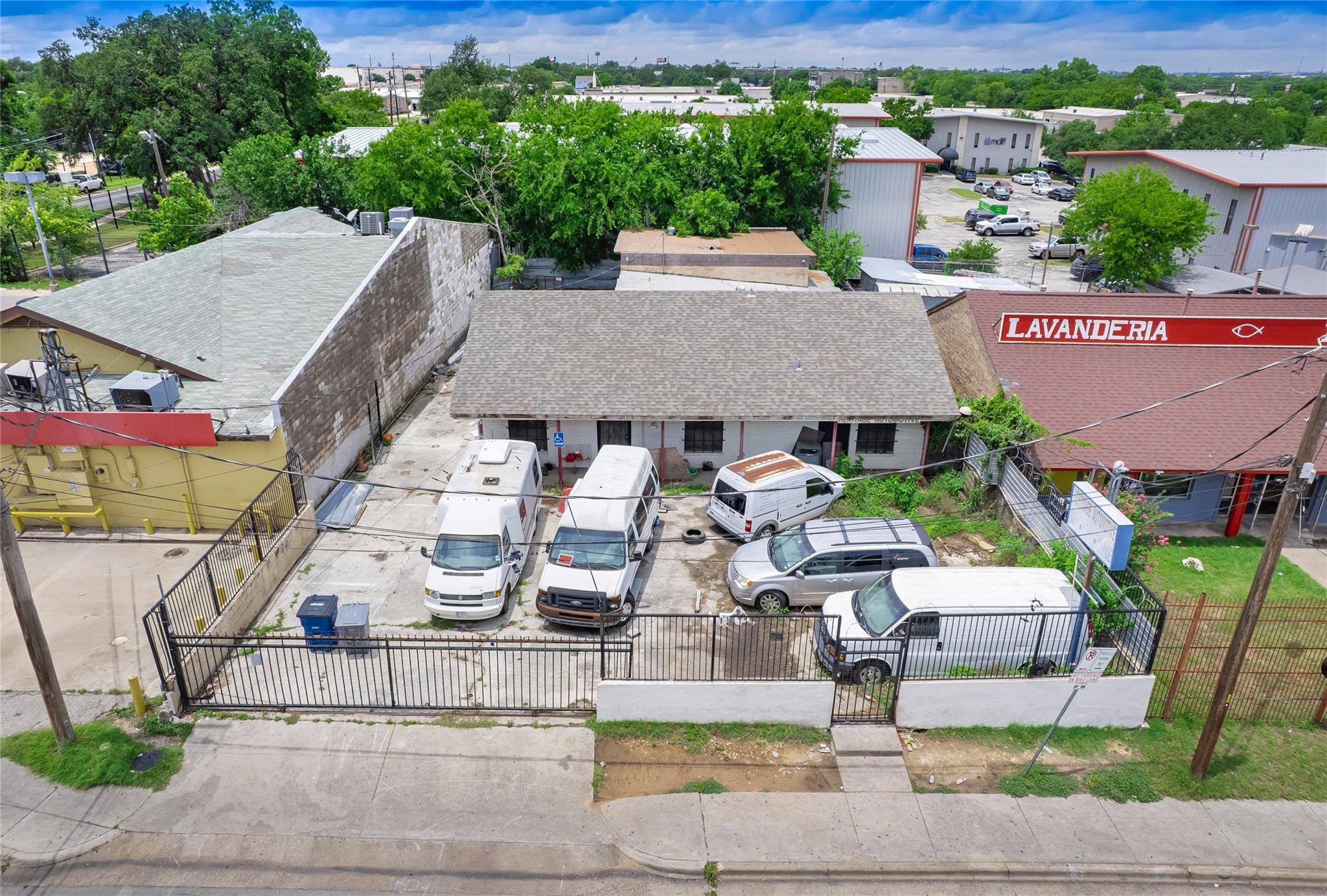 8212 Georgian Drive Austin TX 78753
