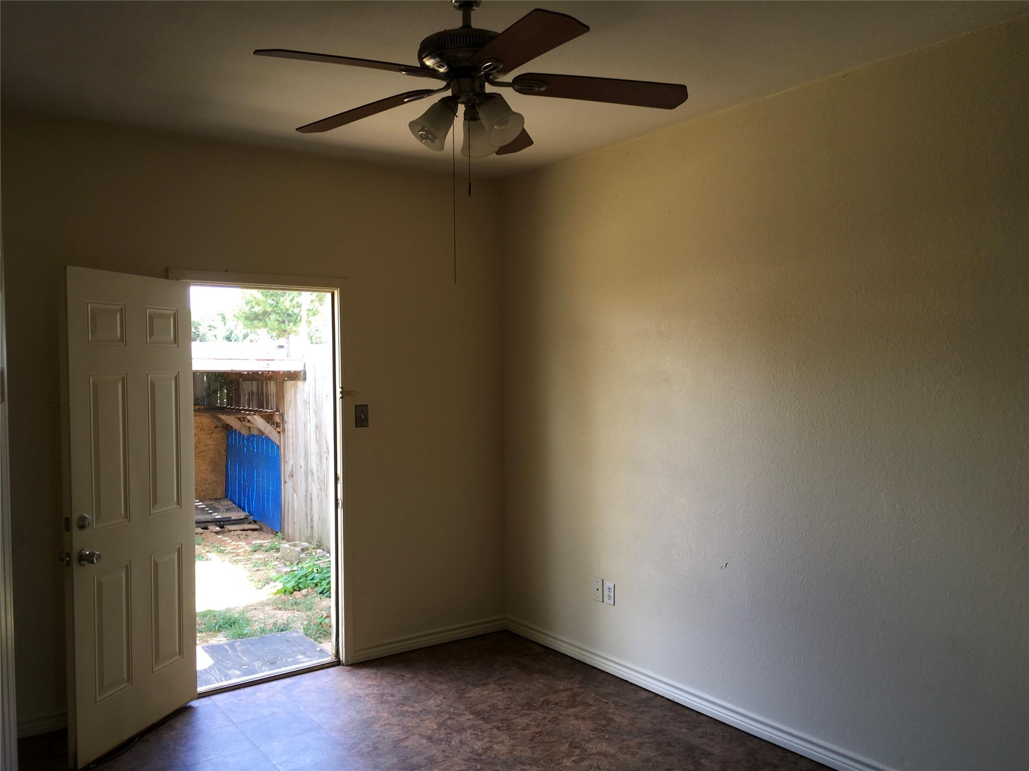 251 Zimmerman Avenue Bastrop TX 78602