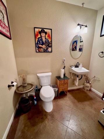 312 Main Street Smithville TX 78957