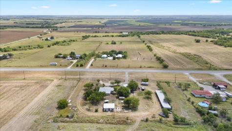 19016 Fm 973 N Coupland TX 78615