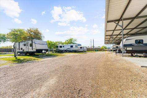 115 N Byers Street Port O'connor TX 77982
