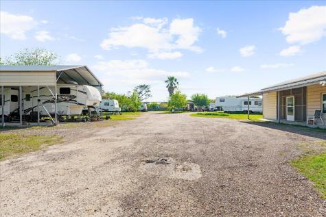 115 N Byers Street Port O'connor TX 77982