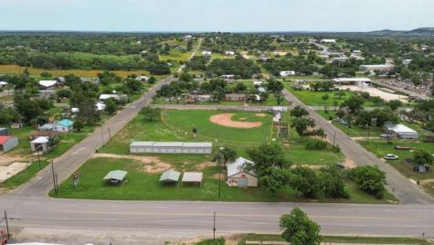 1106 Bessemer Avenue Llano TX 78643